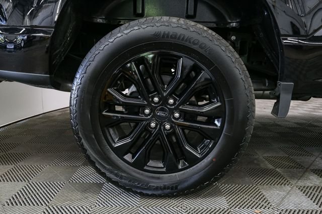 Used 2026  Ford Lariat image 15