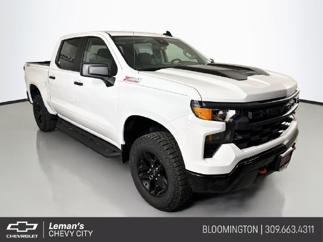 New 2026 Summit White Chevrolet Custom Trail Boss image 1