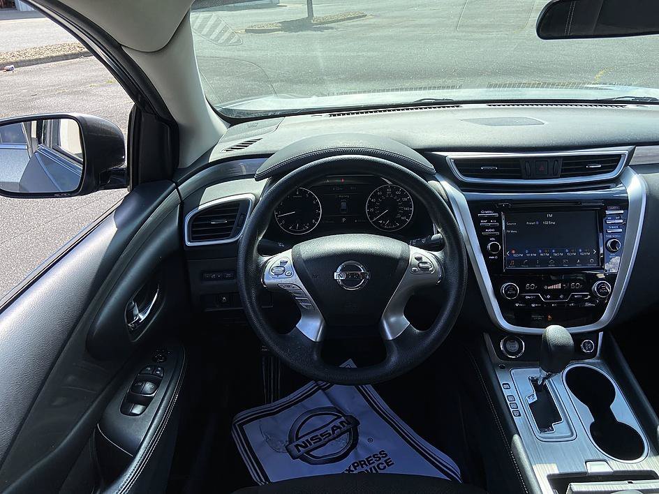 Used 2016 Gun Metallic Nissan S image 28