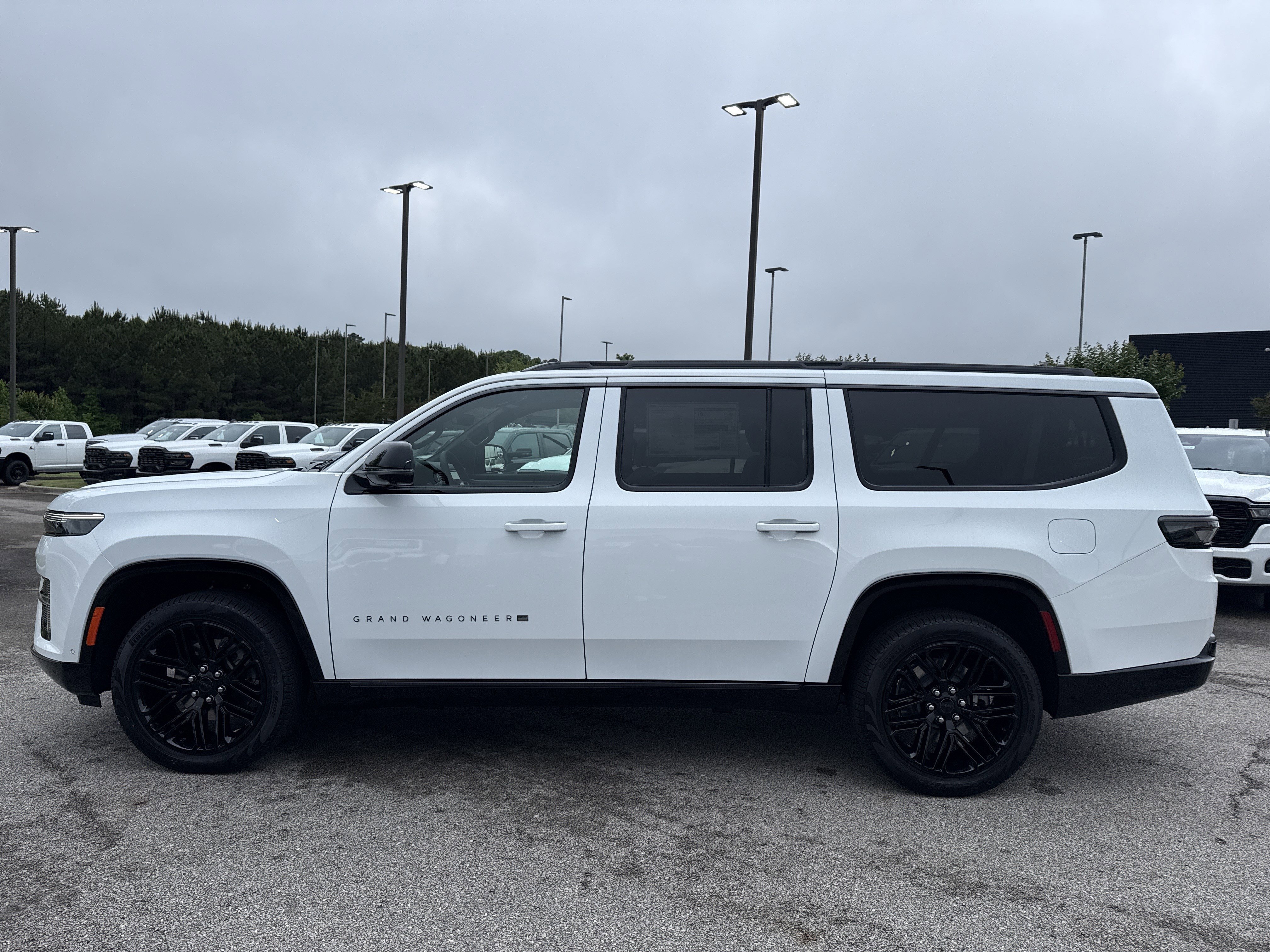 New 2026 Bright White Clearcoat Jeep Limited Reserve image 4