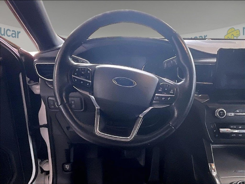 Used 2020 White Ford Limited image 18