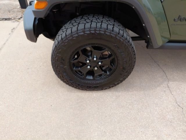 Used 2023 Green Jeep Willys image 35