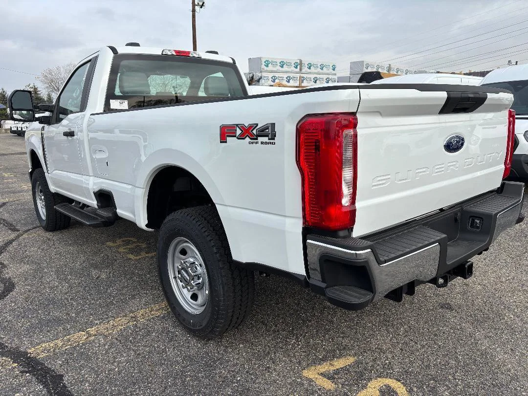 2026 Ford F-350 Super Duty XL - Photo 7