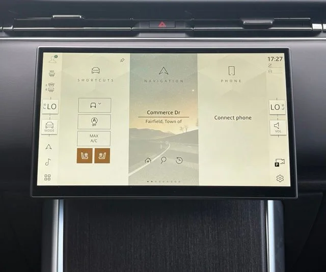 New 2026 Fuji White Land Rover SE image 16