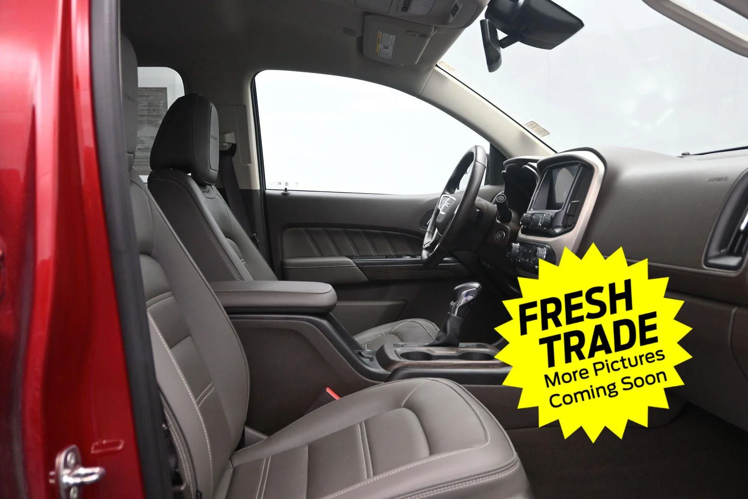 Used 2022                           GMC  image 10