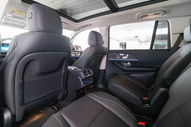 New 2026 Polar White Mercedes-Benz GLS 450 image 53