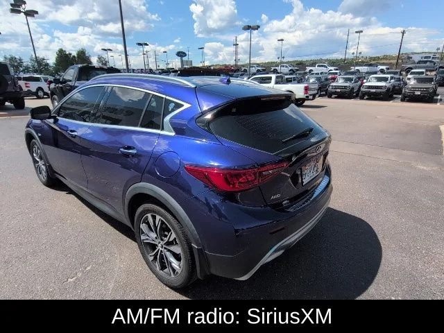 Used 2017 Blue INFINITI Premium image 9