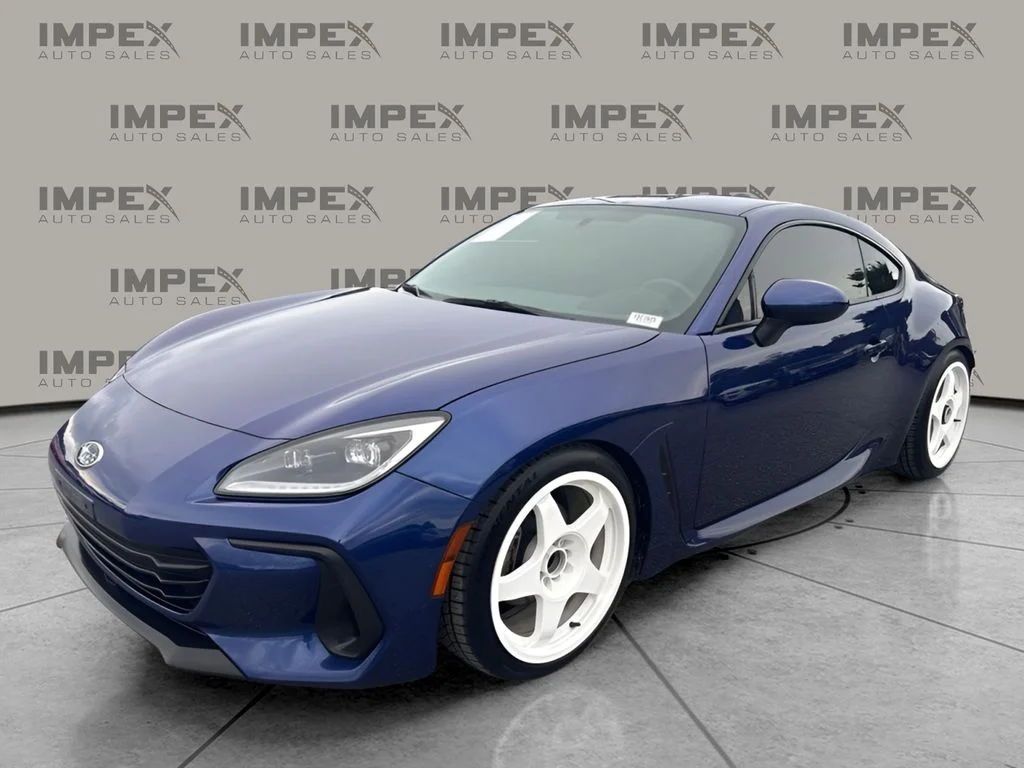 Used 2023 Blue Subaru Limited image 1