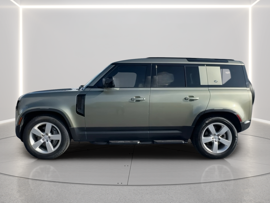 Used 2021 Green Land Rover SE image 5