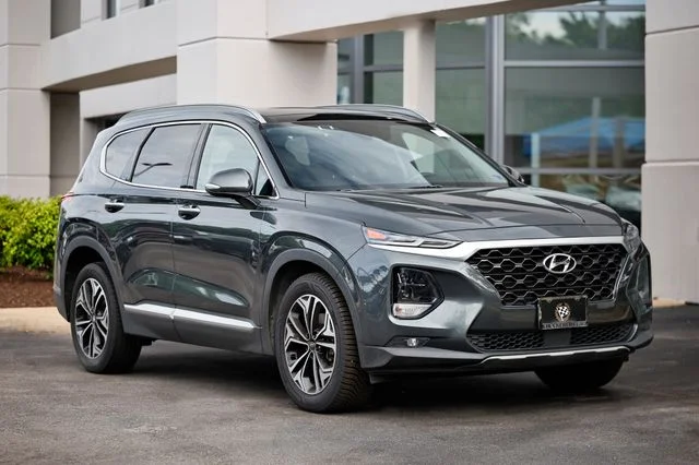 Used 2019 Rainforest Hyundai Limited image 1