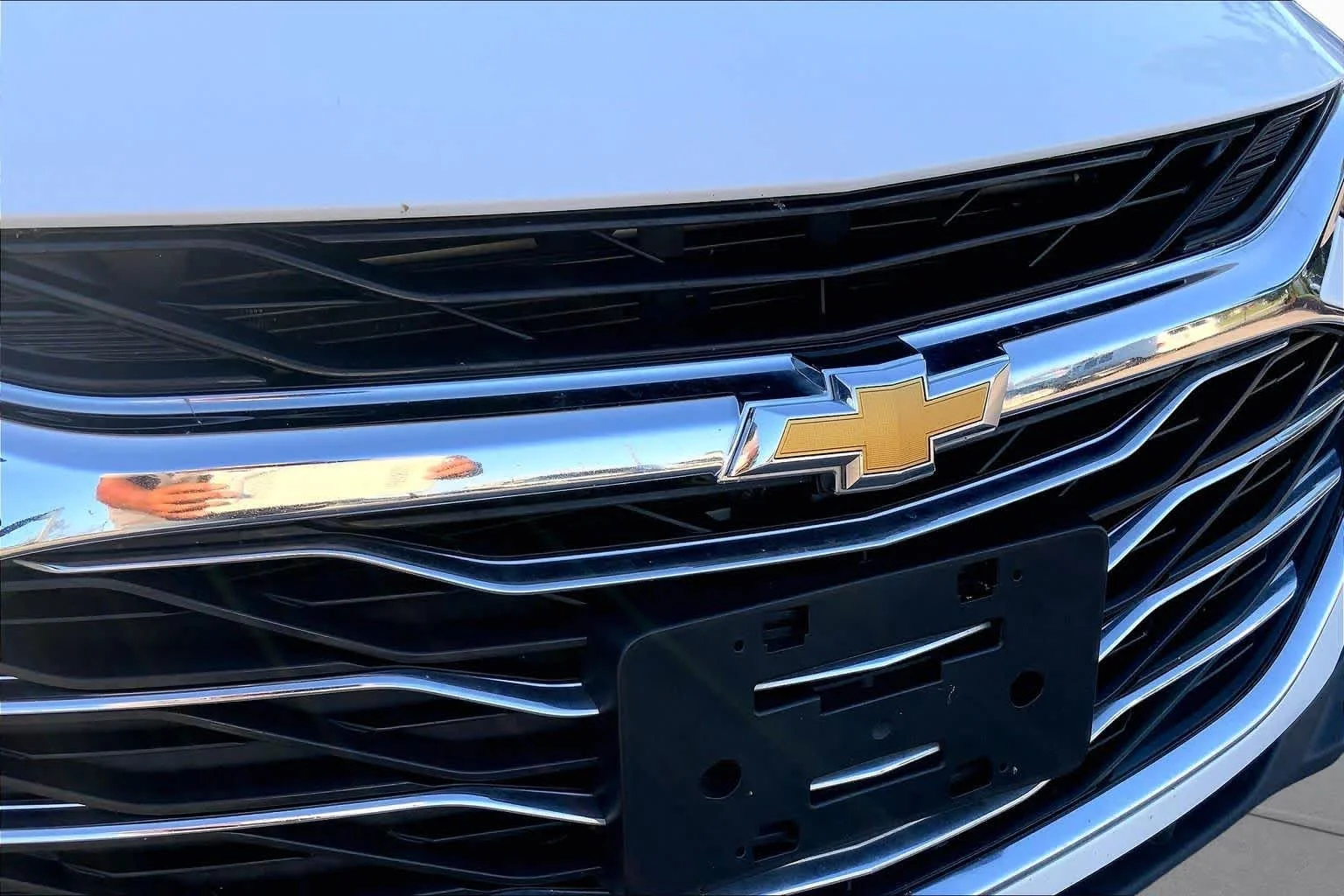 Used 2024 Summit White Chevrolet LT image 30