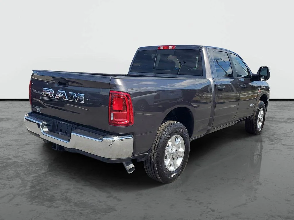 2026 RAM 2500 Big Horn - Photo 2