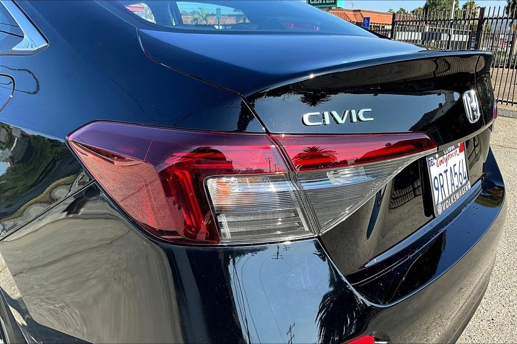 Used 2025  Honda LX image 23