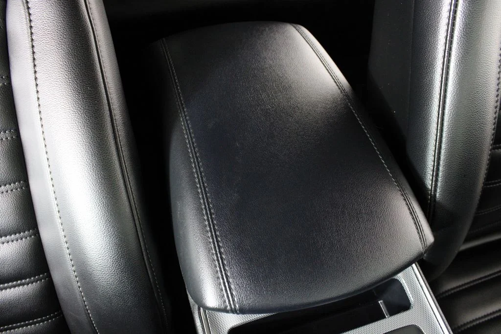 Used 2021 Blue Metallic Ford SEL image 18