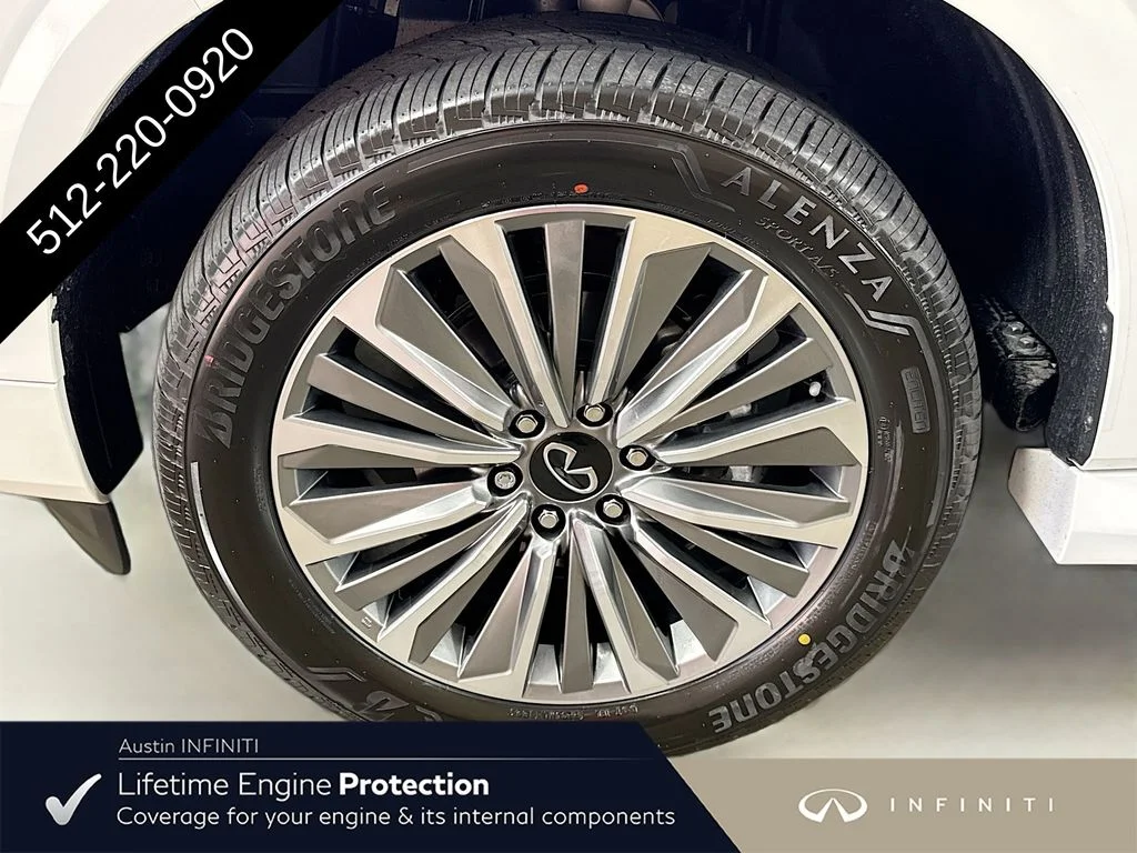 New 2027 White INFINITI LUXE image 44