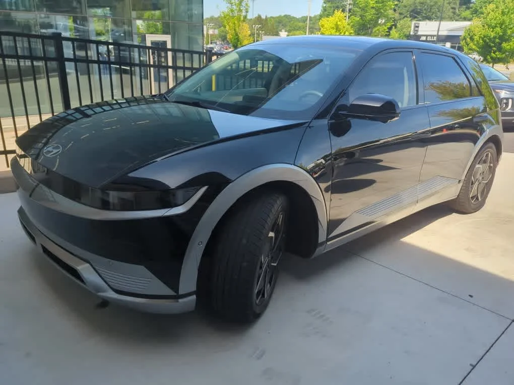 Used 2023 Hyundai IONIQ 5 Limited with VIN KM8KR4AE9PU189584 for sale in Chamblee, GA