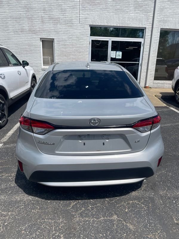 Used 2020 Silver Toyota LE image 4