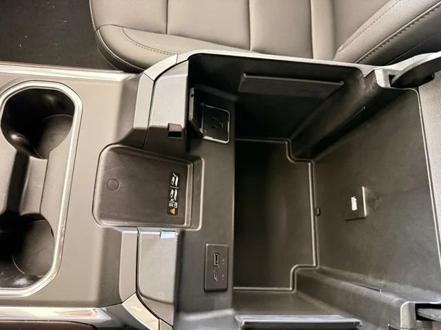 2026 GMC Sierra 3500HD SLT - Photo 25