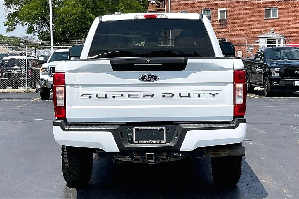 Used 2022 White Ford XLT image 3