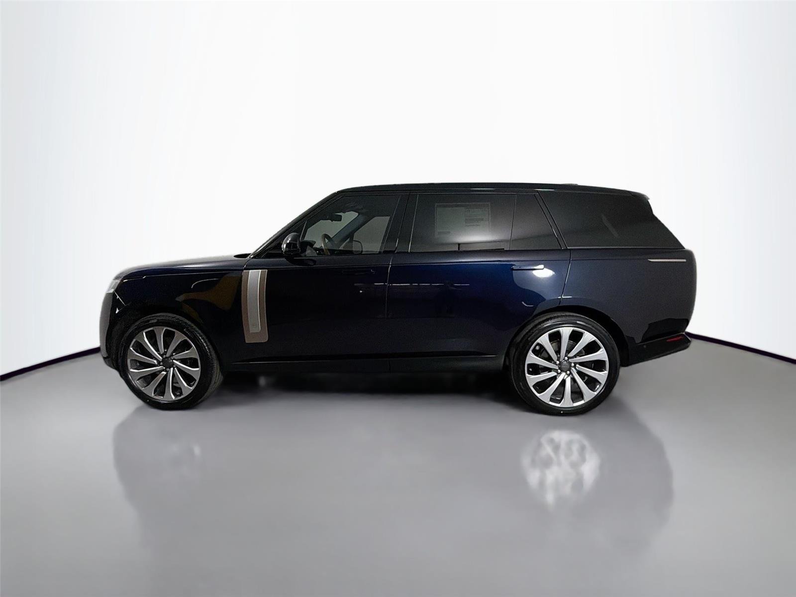 New 2026 Constellation Blue Ultra Metallic Gloss LAND ROVER SV Signature Suite image 8