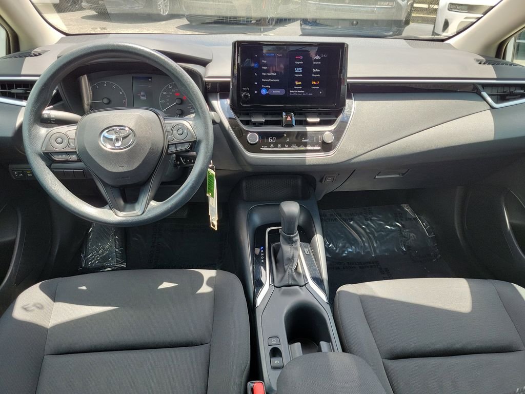 Used 2023 White Toyota LE image 11