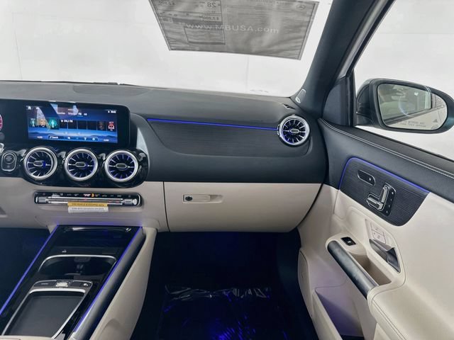 New 2026 Polar White Mercedes-Benz GLA 250 image 55