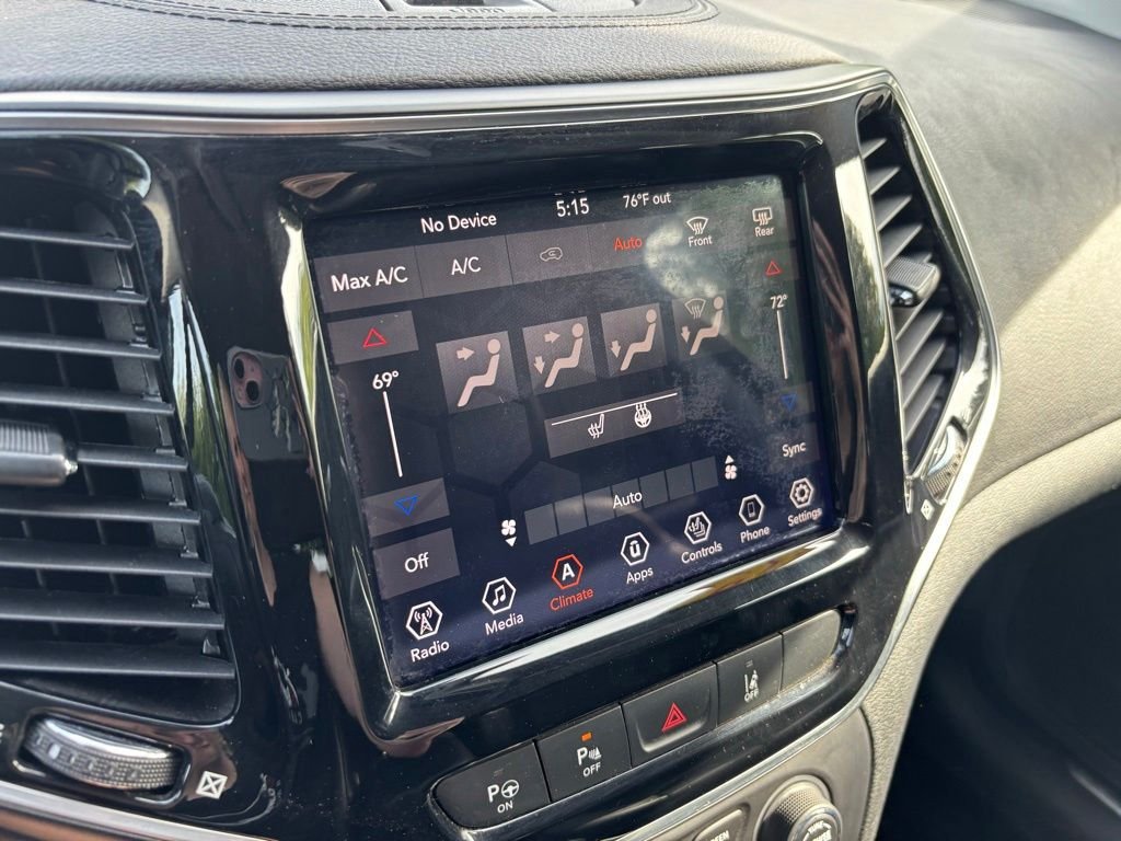 Used 2019 Gray Jeep Limited image 30