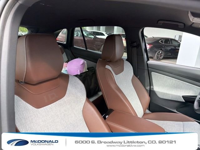 Used 2024 Black Volkswagen Pro image 12