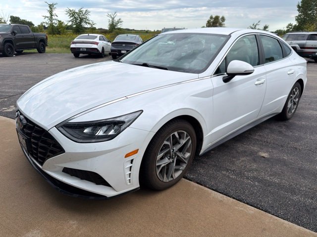 Used 2020 Quartz White Hyundai SEL image 7