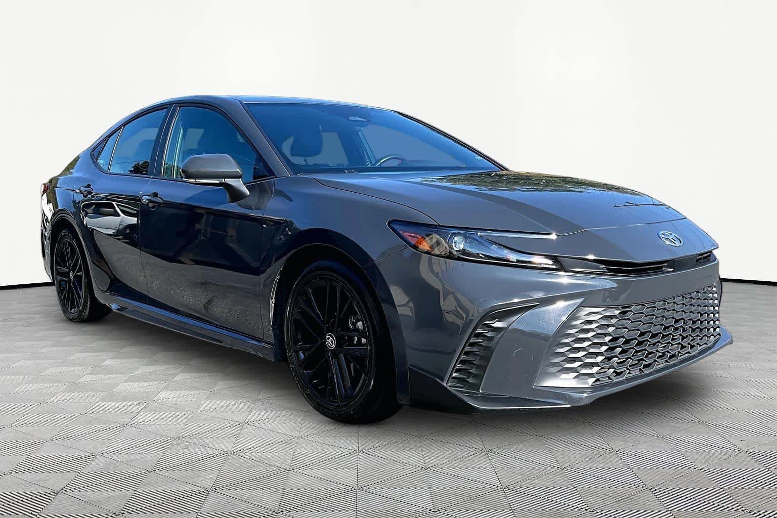 Used 2025 Underground Toyota SE image 3