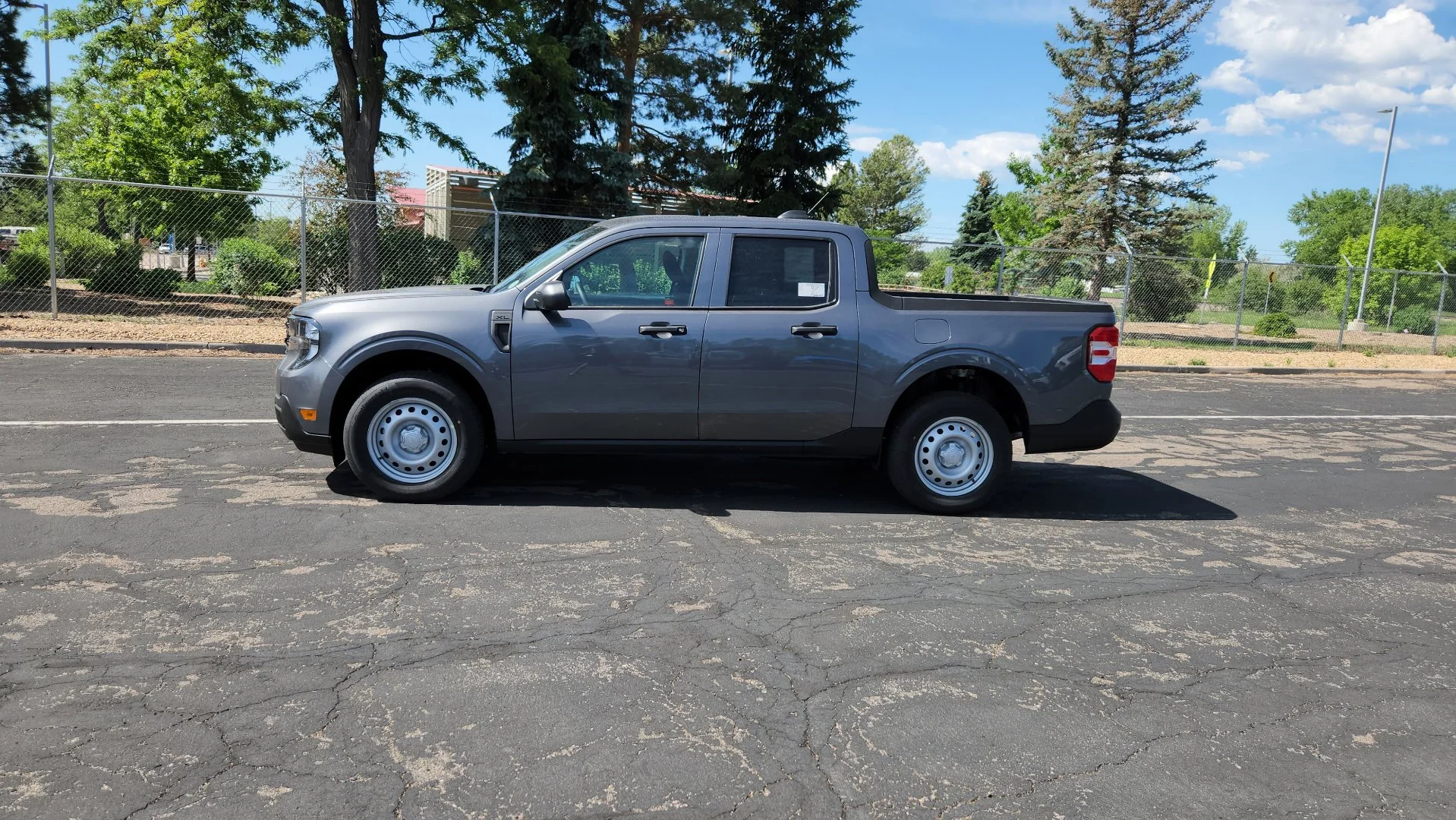 New 2026 Carbonized Gray Metallic Ford XL image 4