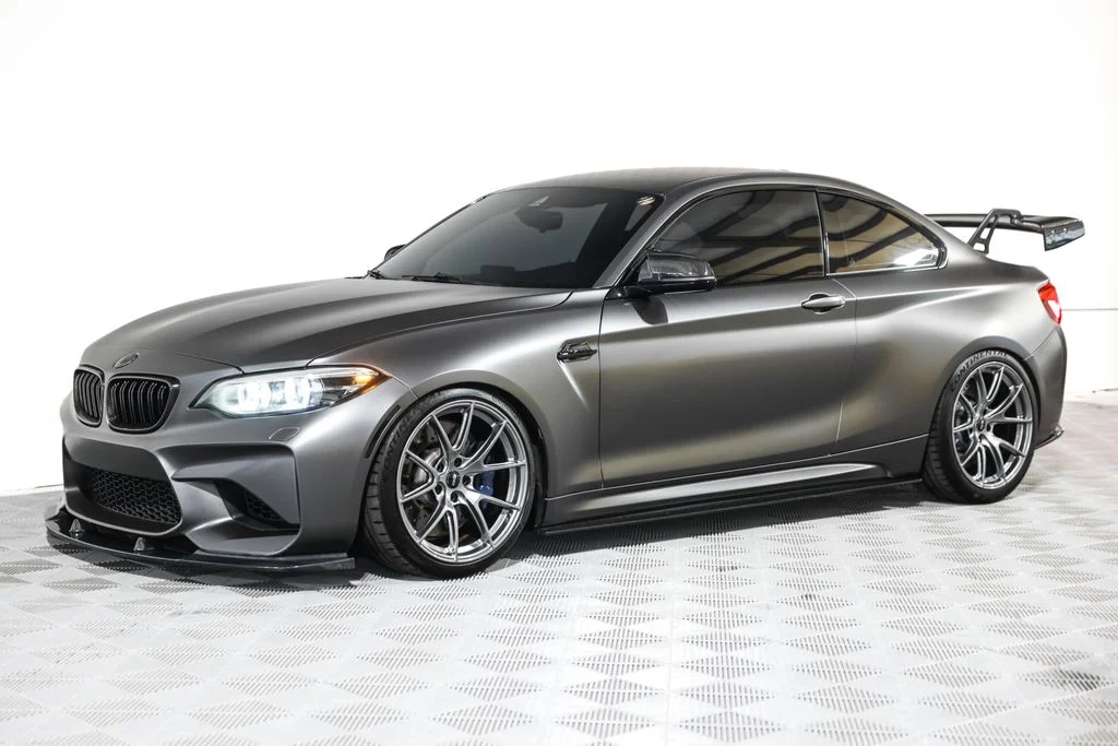 Used 2018 White BMW Base image 19