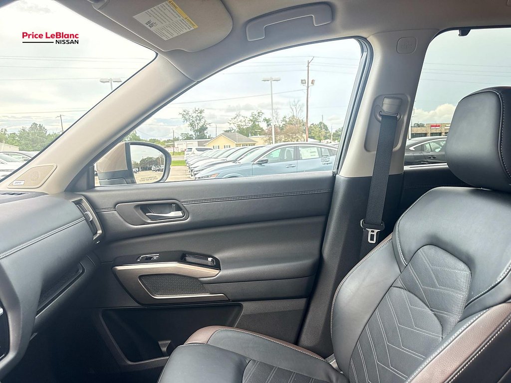 Certified Used 2025 BROWN Nissan Platinum image 14