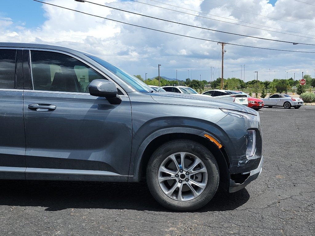Used 2022 Steel Graphite Hyundai SE image 4