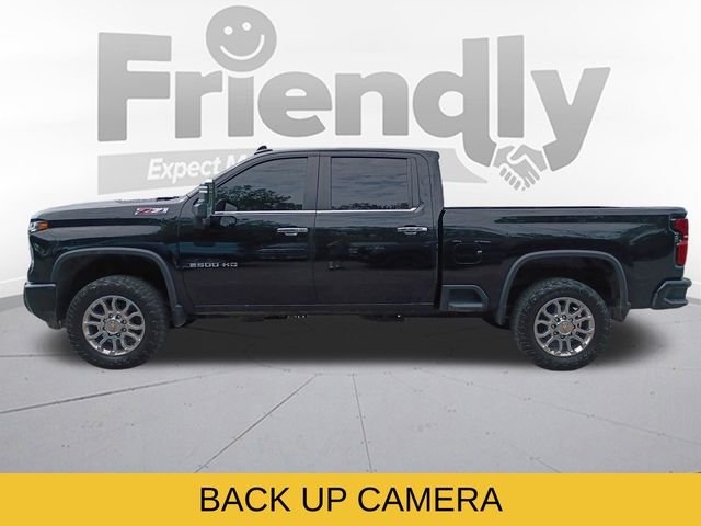 Used 2025 Black Chevrolet LT image 8