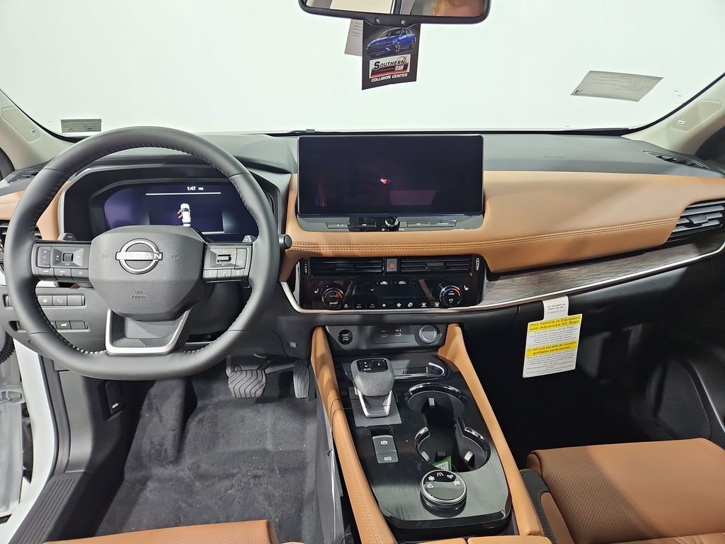 New 2026 White Nissan Platinum image 12