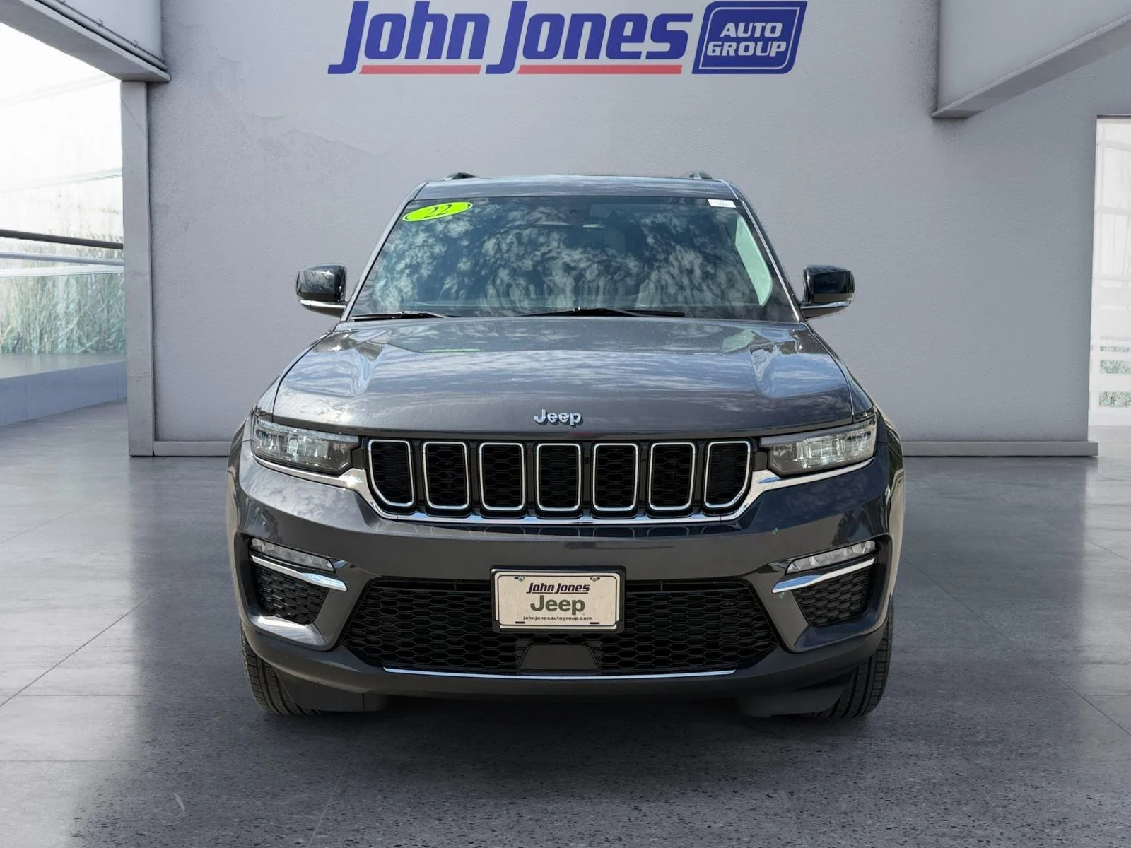 Used 2022 Baltic Gray Metallic Clearcoat Jeep Limited image 8