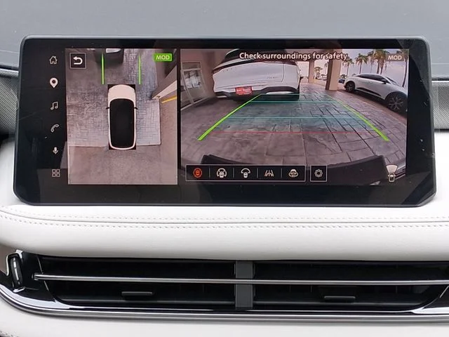 New 2027 HARBOR GRAY INFINITI Luxe FWD image 11