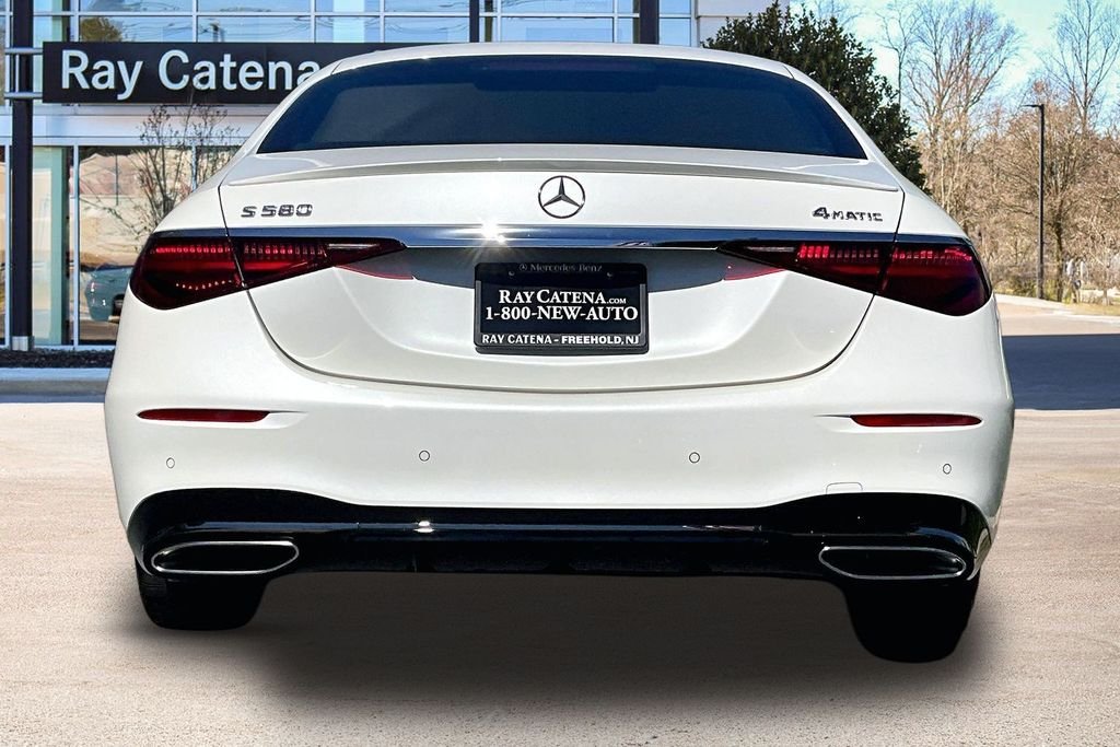 Certified Used 2023  Mercedes-Benz S 580 image 4