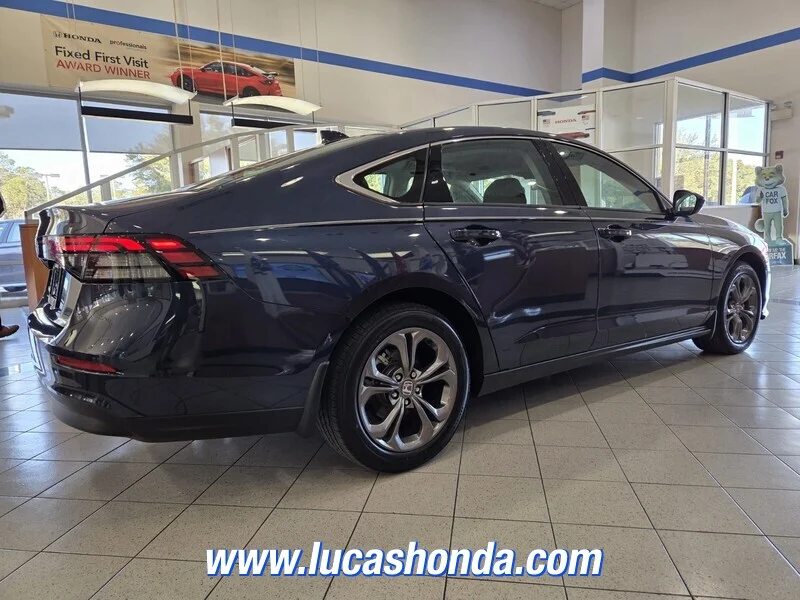 Used 2024 Blue Honda EX CVT image 4