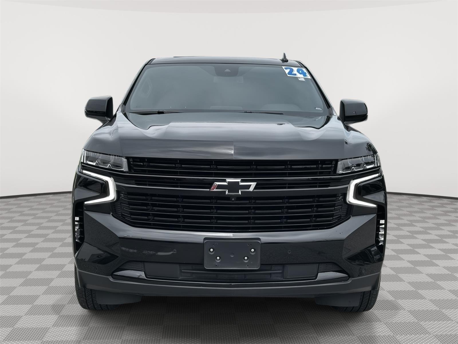 Used 2024 Chevrolet Tahoe RST with VIN 1GNSKRKD9RR383394 for sale in Kansas City