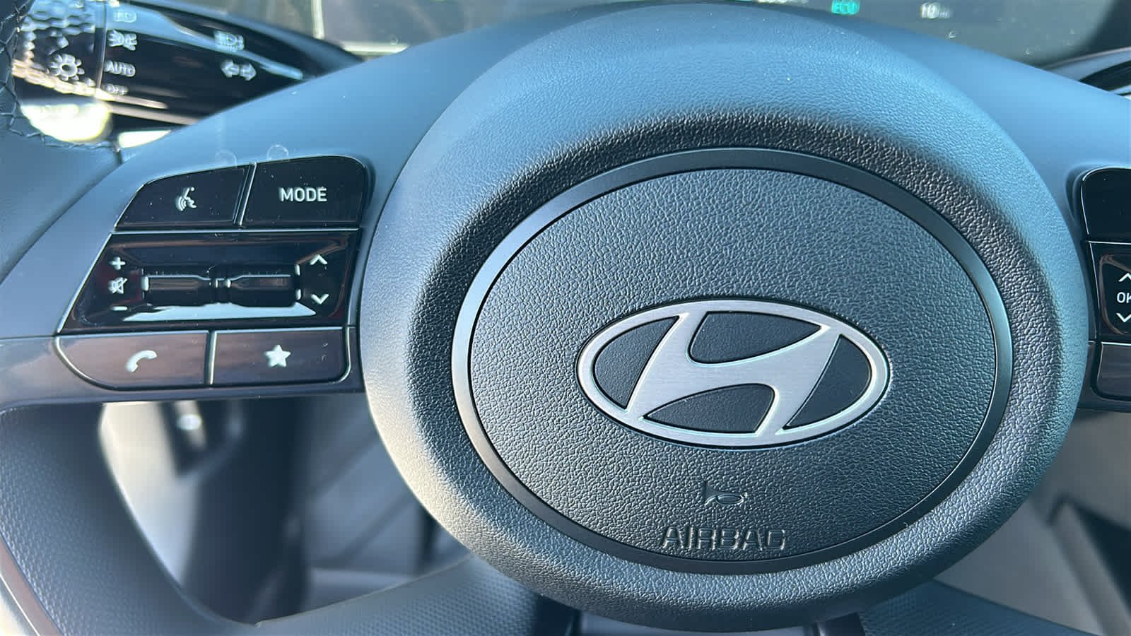 New 2026 Serenity White Hyundai SEL Sport image 19