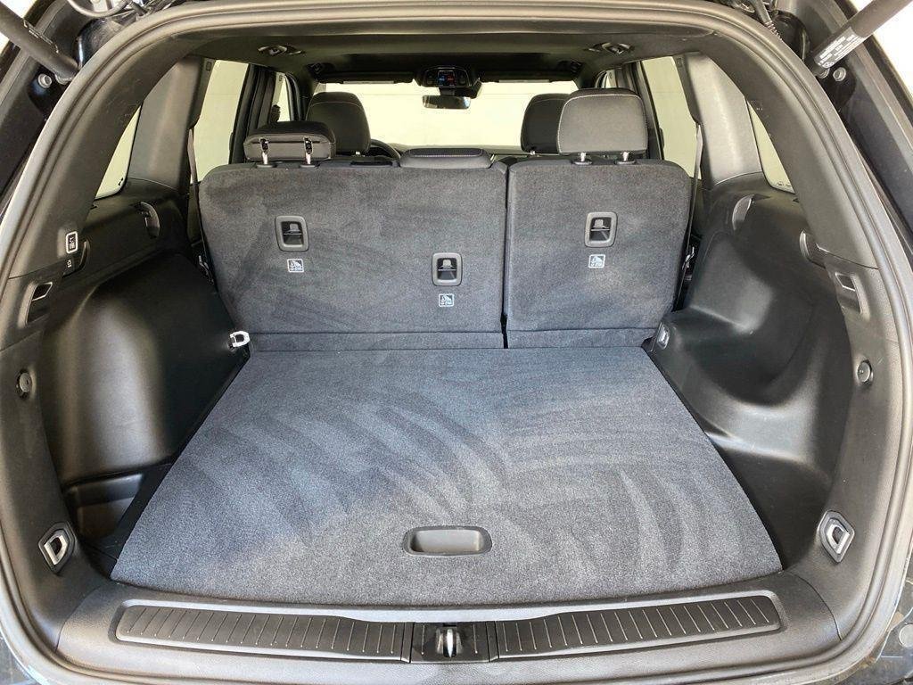 2025 Jeep Grand Cherokee Laredo - Photo 8