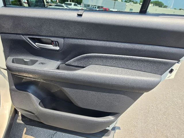 2024 Toyota Grand Highlander XLE - Photo 16