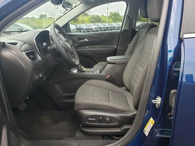 Used 2023 Blue Chevrolet LT image 10