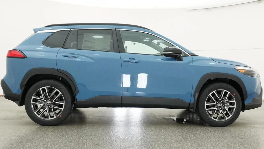 New 2026 Cavalry Blue Toyota XLE image 16
