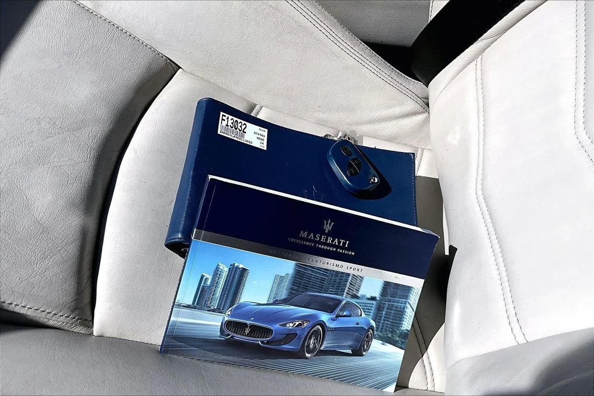 Used 2014 Blue Maserati Sport image 37