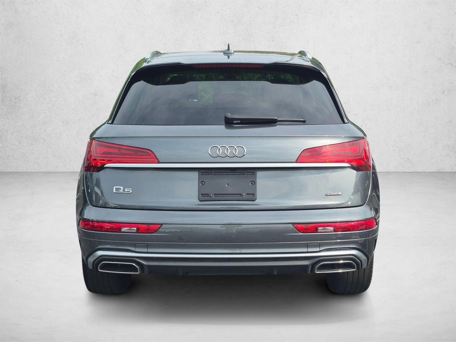 Used 2024 Gray Audi S line Premium image 7