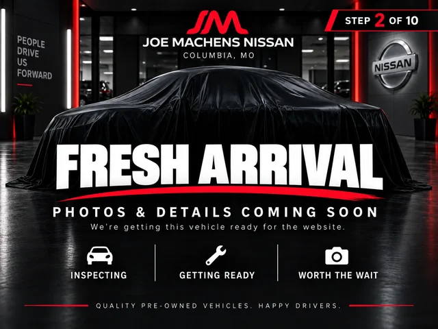 Used 2023 White Nissan SR image 2