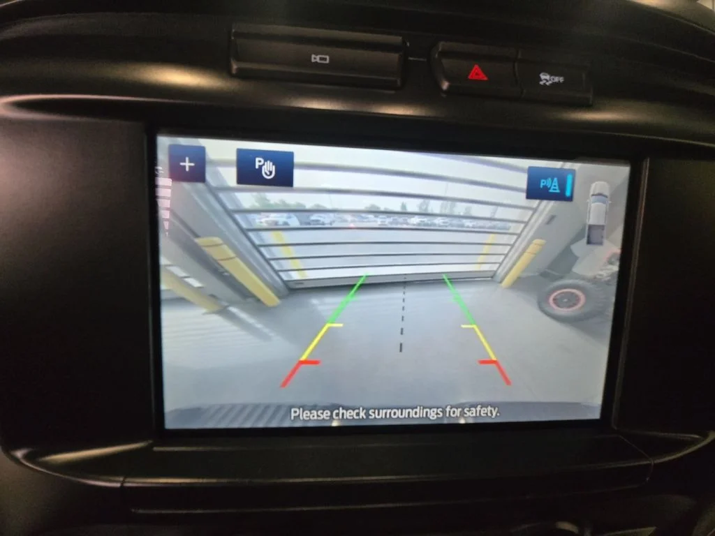 Used 2022 White Ford XL image 16